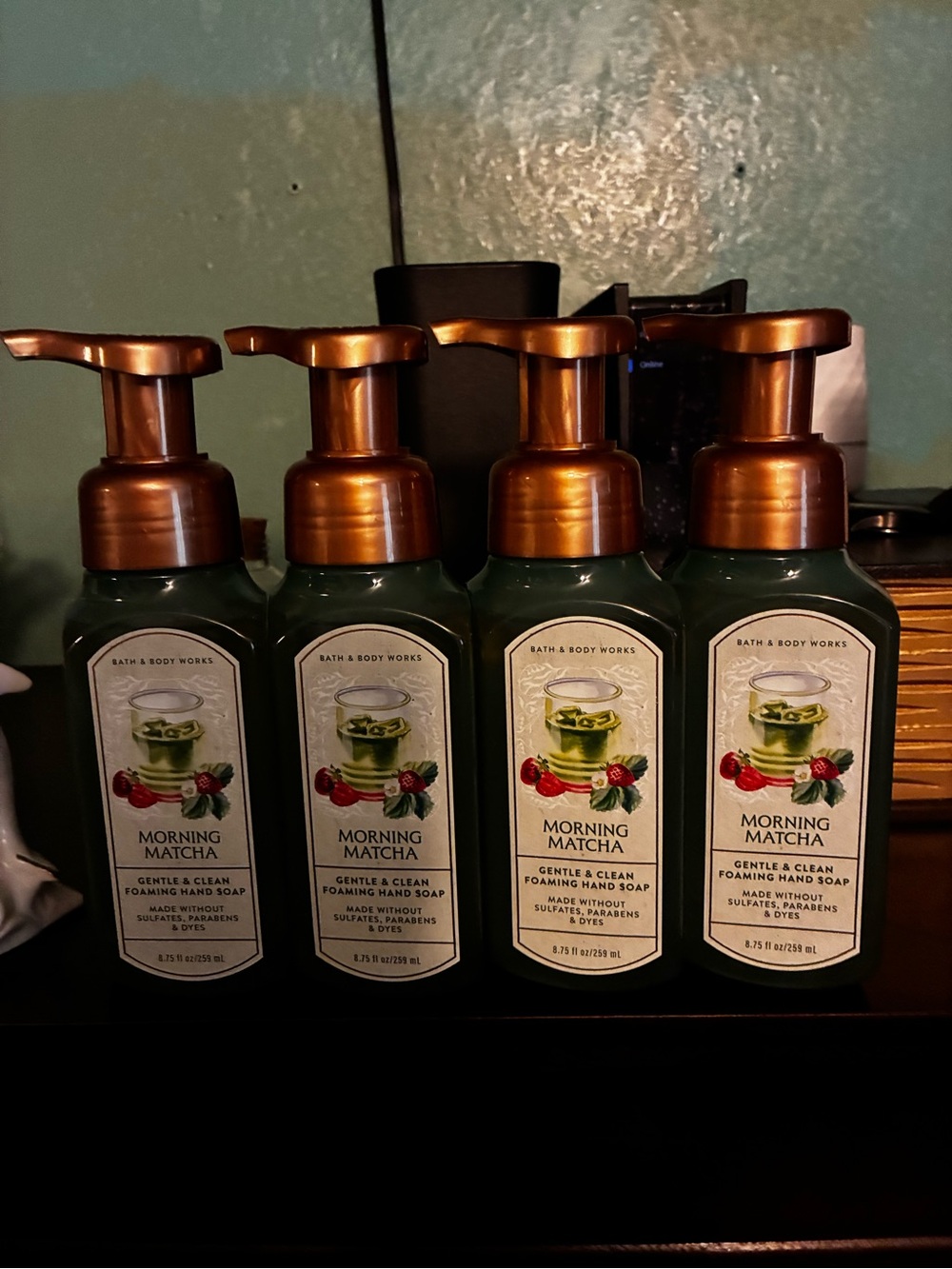 Bath & Body Works Morning Matcha Gentle & Clean Foaming Hand Soap - Green (4)